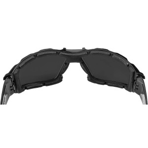 Czarne okulary ochronne t.b.t. dla optymalnej ochrony oczu.