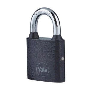 Czarna kłódka Yale ze srebrnym pałąkiem.