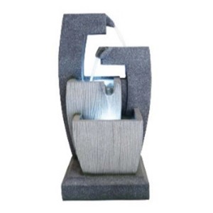 Dekoracyjna fontanna ogrodowa t.b.t. z elementami wodnymi i oświetleniem.