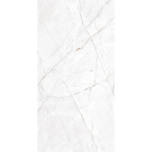 Biała płytka podłogowa z efektem marmuru, idealna do stylowych wnętrz.