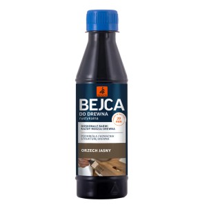 Butelka bejcy do drewna, odcień jasny orzech. Idealna do barwienia i ochrony drewna.