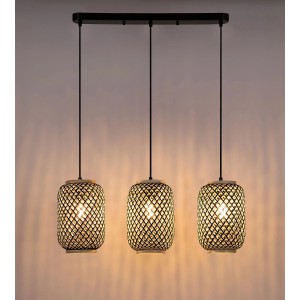 Trzypunktowa lampa wisząca z plecionymi abażurami dla przytulnego światła.