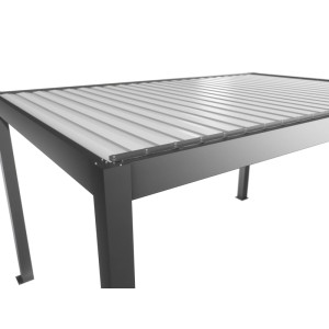 Biohort Pergola 4,5x3 m w kolorze kwarcowej bieli, szczegółowy widok lameli i konstrukcji.