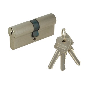 Wkładka do zamka drzwi t.b.t. z kluczami