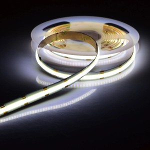 Zwinięta taśma LED do elastycznego oświetlenia.