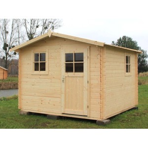 Drewniany domek ogrodowy t.b.t. z drzwiami i oknami. Kategoria: Domki drewniane.