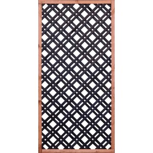 Panel ogrodzeniowy drewniany z ciemną kratką i jasną drewnianą ramą.