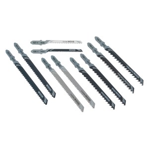 Zestaw różnych brzeszczotów do wyrzynarek t.b.t. do obróbki drewna.