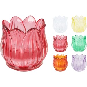 Różnokolorowe świeczniki t.b.t. w kształcie tulipanów.