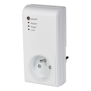 Białe gniazdko inteligentnego domu t.b.t. ze wskaźnikami On/Off, Reboot, Power i Link.