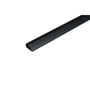 Zbliżenie czarnego profilu t.b.t.