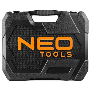 Czarna skrzynka narzędziowa NEO Tools na klucze i zestawy kluczy.