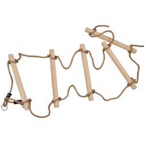 Drewniana drabinka na plac zabaw, część kategorii "Dalszy sprzęt do zabawy".