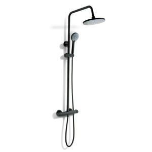 Czarna kolumna prysznicowa t.b.t. z deszczownicą i słuchawką do nowoczesnych łazienek.