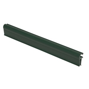 Ciemnozielona listwa ogrodzeniowa t.b.t. do Maty na ogrodzenie. Zdjęcie z bliska.