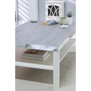 Folia samoprzylepna d-c-fix srebrna na stole, 45x150cm, do dekoracji mebli.