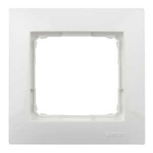Biała ramka t.b.t. do włączników i gniazdek.