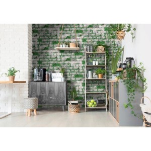 Tapeta dekoracyjna imitująca zieloną ścianę z cegieł w pokoju.