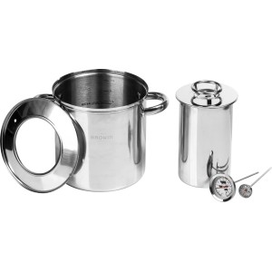 Zestaw garnków ze stali nierdzewnej do winiarstwa i przetwórstwa z termometrami.