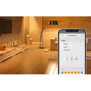 Smartfon z aplikacją do sterowania domem w salonie.