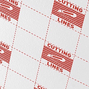 Zbliżenie podkładu t.b.t. pod panele z liniami cięcia.