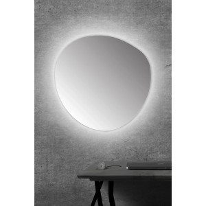 Nowoczesne lustro LED t.b.t. jako stylowa lampa ścienna z oświetleniem pośrednim.