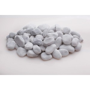 Białe kamienie ozdobne, idealne do ogrodu i aranżacji krajobrazu.