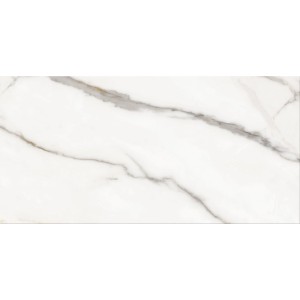 Biała płytka ścienna z efektem marmuru i szarymi żyłkami.