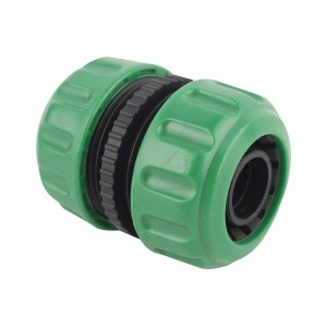 Zielona złączka do węża wodnego t.b.t. do węży ogrodowych.