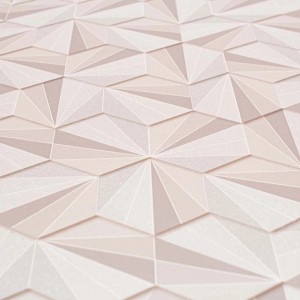 Tapeta dekoracyjna z geometrycznym wzorem 3D w odcieniach beżu i różu.