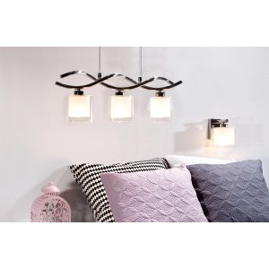 Nowoczesne kinkiety t.b.t.: Trzypunktowa lampa wisząca i kinkiet ze szklanymi kwadratowymi kloszami.