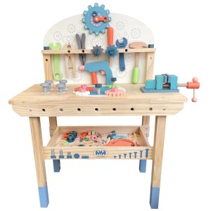 Stół warsztatowy dla dzieci z drewnianymi narzędziami i akcesoriami, idealny do zabaw w role.