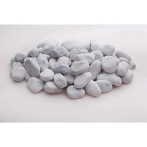 Białe kamienie ozdobne, idealne do ogrodu i aranżacji krajobrazu.