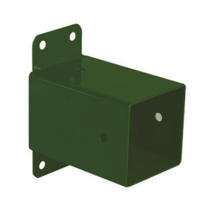 Zielony wspornik t.b.t. do wieży zabaw lub huśtawki, zbliżenie.