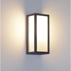 Nowoczesny kinkiet Kinkiety z czarną ramą i ciepłym białym światłem.