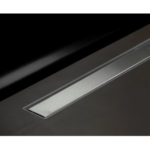 Odwodnienie liniowe t.b.t. ze stali nierdzewnej do kabiny prysznicowej.