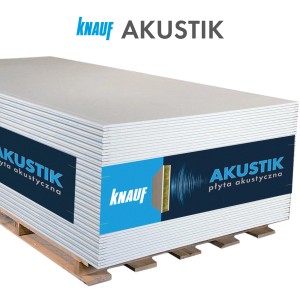 Stos płyt gipsowo-kartonowych akustycznych Knauf na palecie.