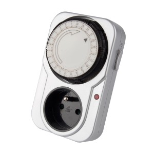 Analogowy wyłącznik czasowy do sterowania domem, srebrny.