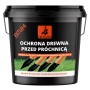 Czarne wiadro środka do ochrony drewna przed szkodnikami.