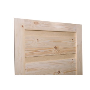 Drewniany element drzwiowy, nieobrobiony, do wykończenia wnętrz. Naturalne usłojenie drewna.