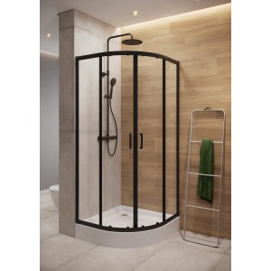 Półokrągła kabina prysznicowa z czarną ramą i głowicą prysznicową w nowoczesnej łazience.