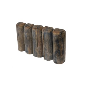 Drewniana palisada t.b.t. do ścieżek ogrodowych i obrzeży rabat.