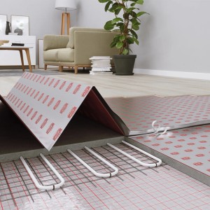 t.b.t. do ogrzewania podłogowego pod panele w salonie.