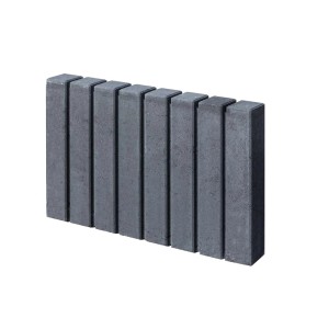 Szare palisady t.b.t. do ogrodu i obrzeży.