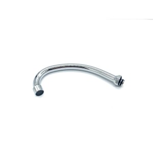 Chromowane kolanko wylewki do armatury, akcesorium do łazienki i kuchni.