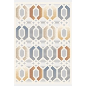 Wzorzysty dywan z krótkim włosiem z geometrycznymi kształtami w kolorze niebieskim, brązowym i beżowym.