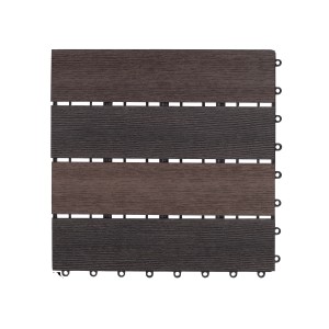 Kwadratowy podest t.b.t. z efektem drewna w odcieniach brązu i szarości.