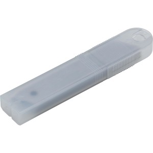 Ostrza łamane LUX 18 mm, 15 sztuk w przezroczystym plastikowym pojemniku.