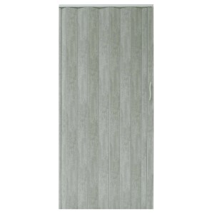 Szare drzwi harmonijkowe t.b.t. zamknięte z klamką. Idealne jako drzwi oszczędzające miejsce.