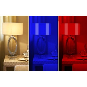 Lampa stołowa ze zmianą koloru do inteligentnego sterowania domem.